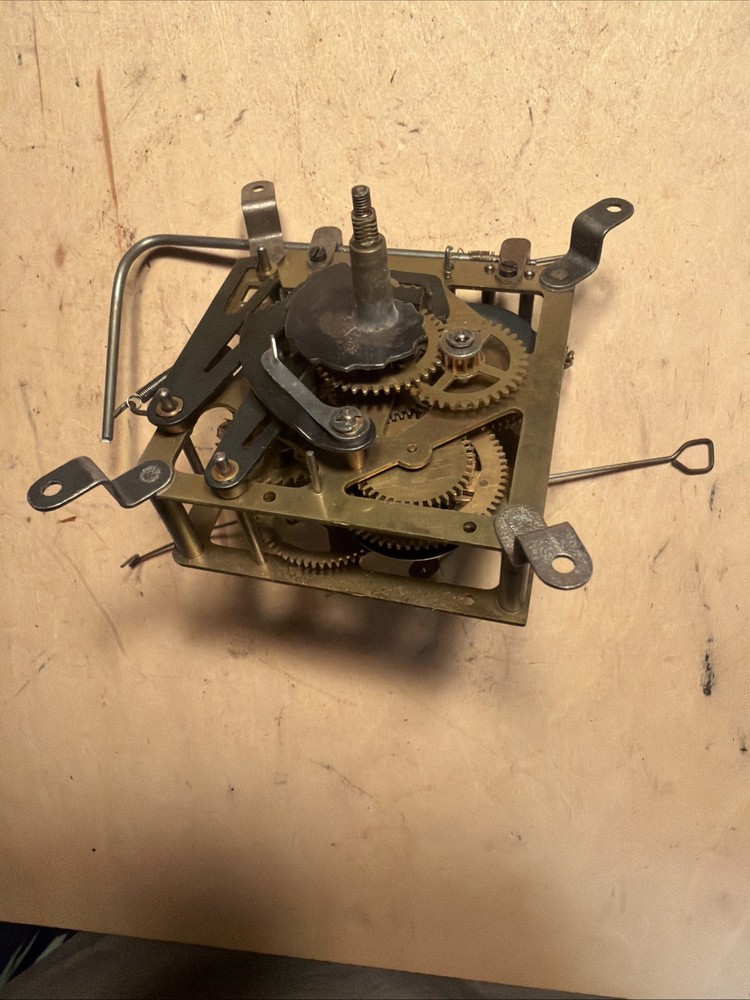 Vintage Germany Cuckoo Clock Unex Movement part