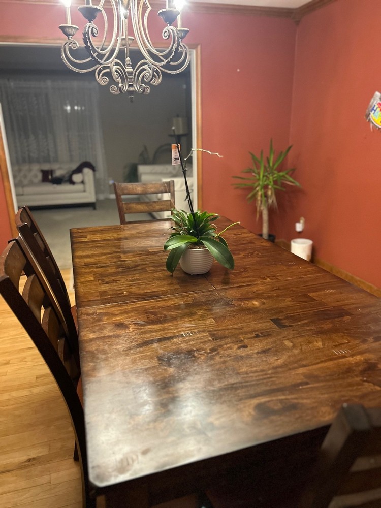 dining room set table 6 used w/ leaf
