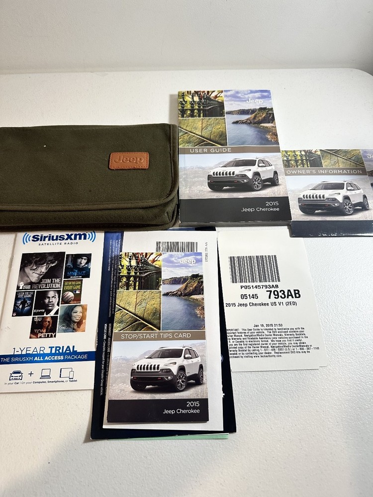 2015 Jeep Cherokee Owner's Manual Set