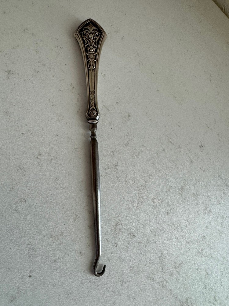 Antique Webster Sterling Silver Handle Button Hook Floral & Scrolling Decoration