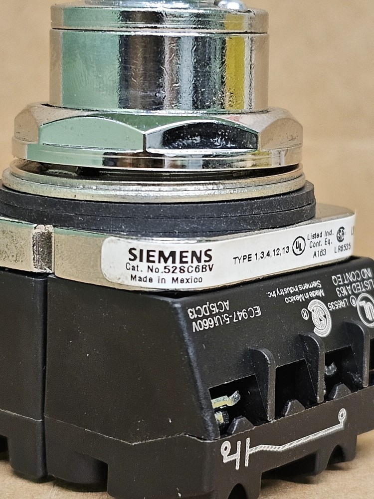 Siemens Key Selector Operator 52SC6BV Spring Return