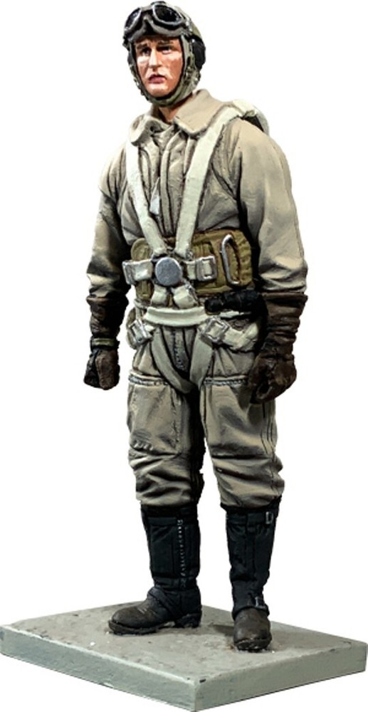 BRITAINS CAMPAIGN MINIATURES 70031 LUFTWAFFE BOMBER PILOT