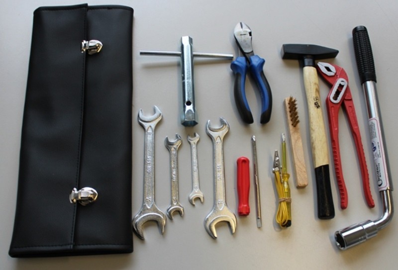 Universal Vintage Rolling Bag Tool Bag Including Tool Board Tool