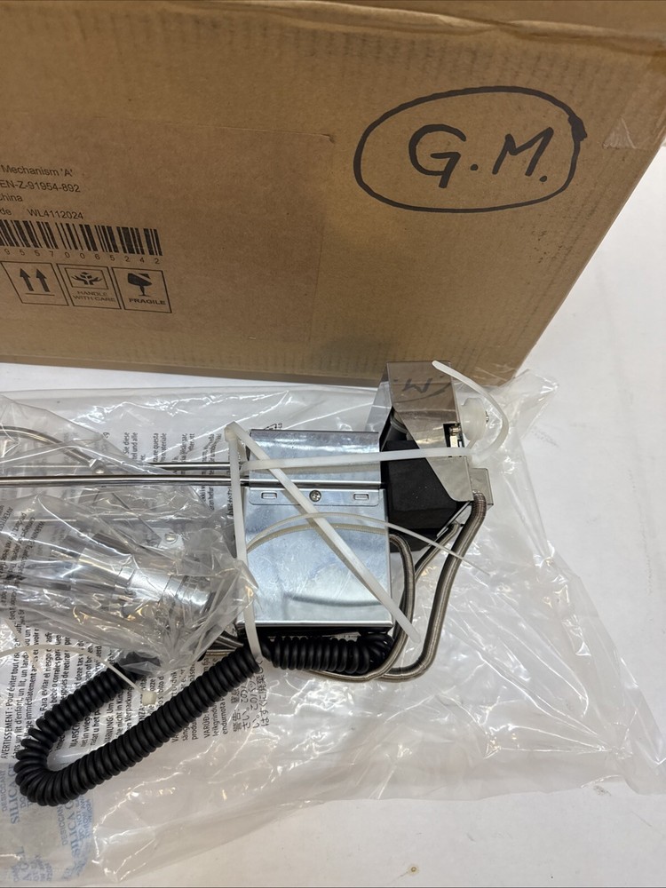 Vending Machine Claw Mechanism