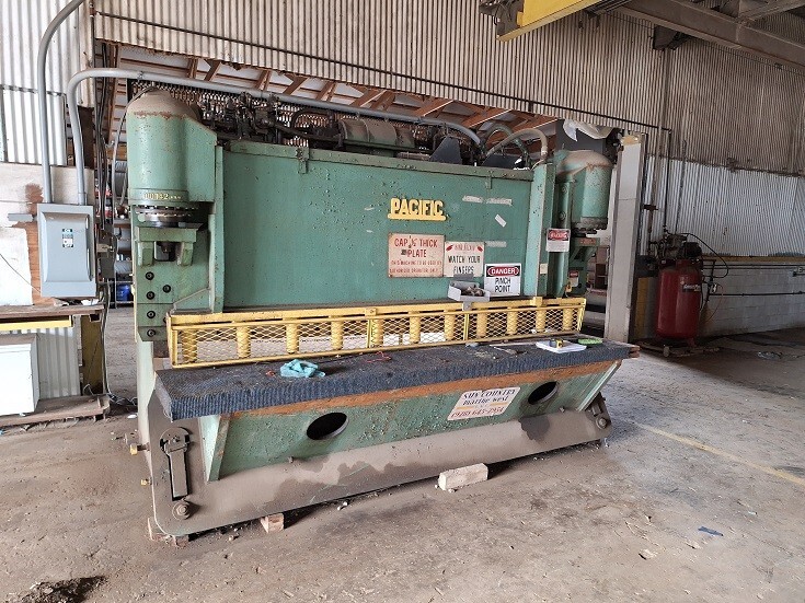 Pacific 1/2" x 10 Ft. hydraulic shear.