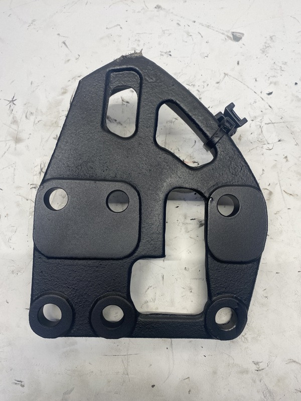 Cummins X15 Engine Mount 3606384C2 (548-12864)