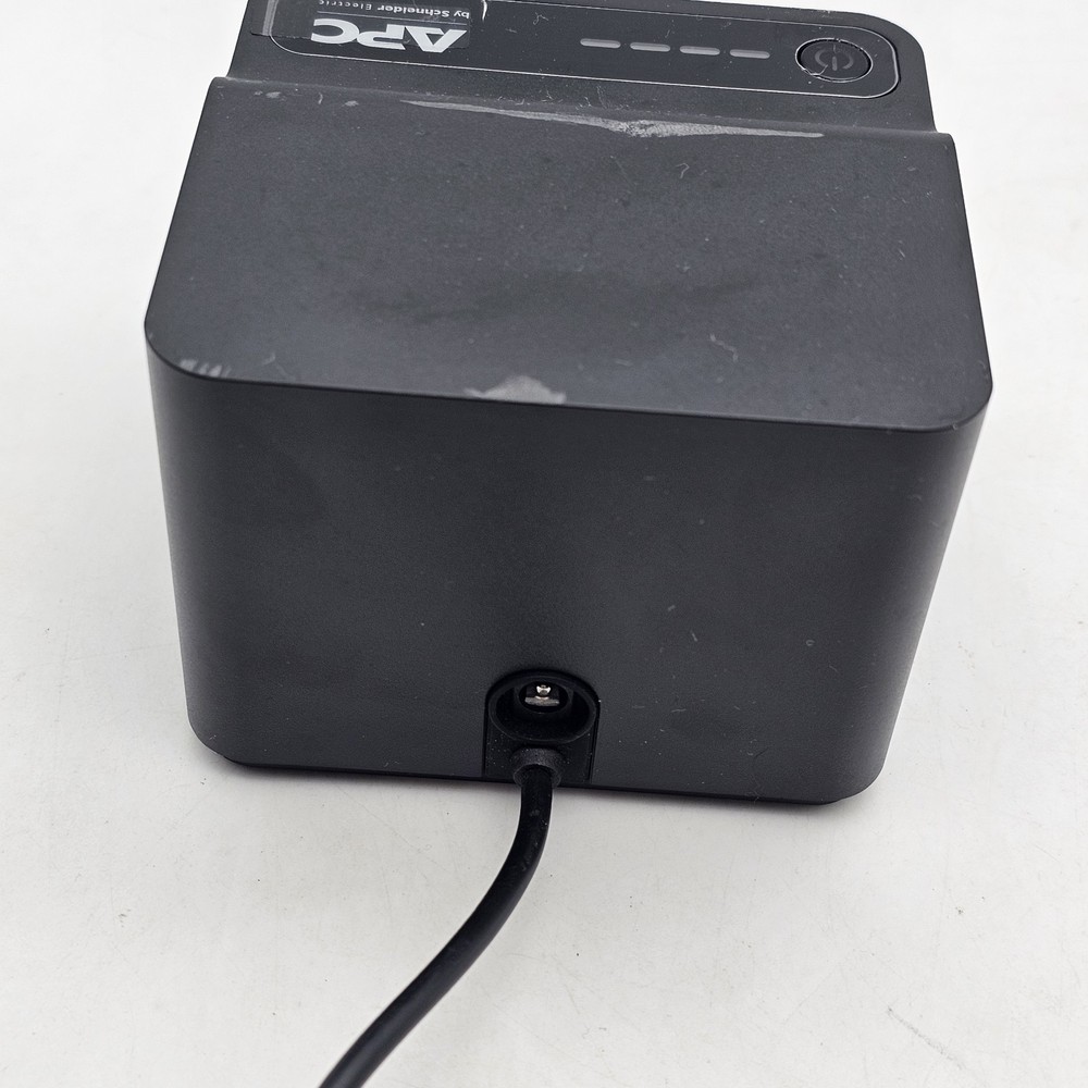 APC UPS, BACK-UPS, CONNECT VoIP/MODEM, UNINTERUPTABLE POWER SUPPLY