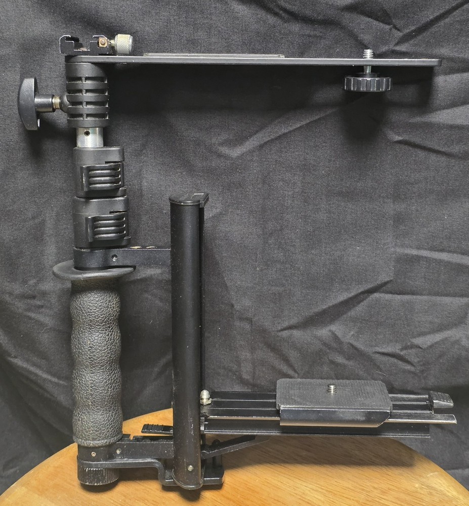 ALZO Flip Flash® Camera Flash Bracket with adjustable flash height