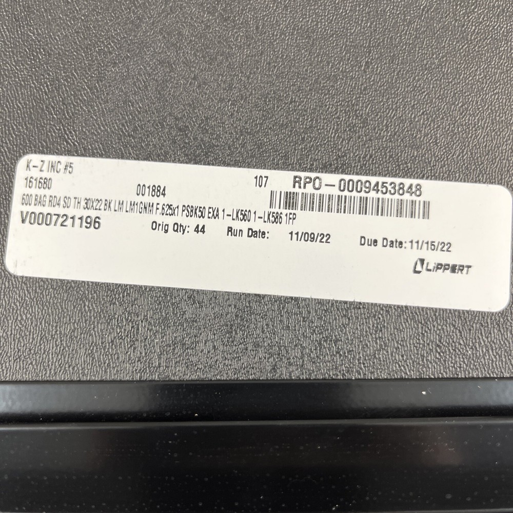 RV Trailer Camper Fifth Wheel Baggage Cargo Compartment Access Door 30 X 22