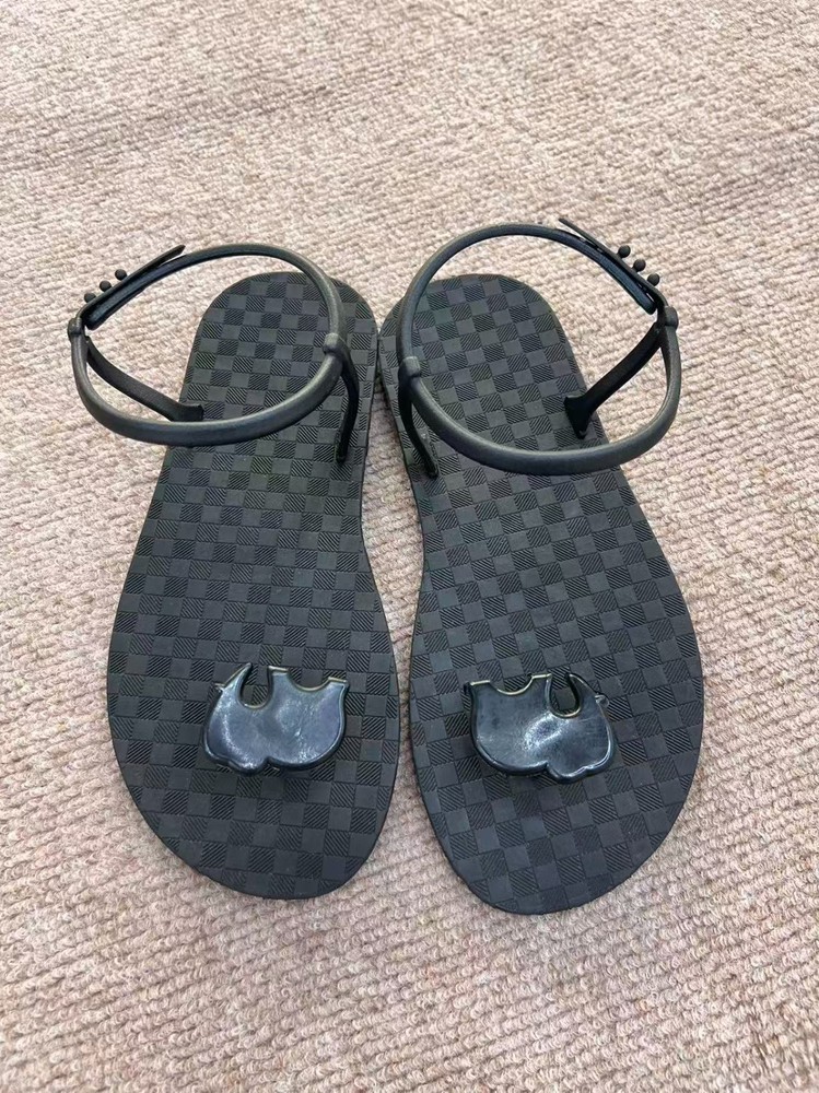 Rubber slippers summer