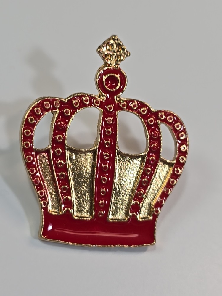Red Crown Souvenir Lapel Pin