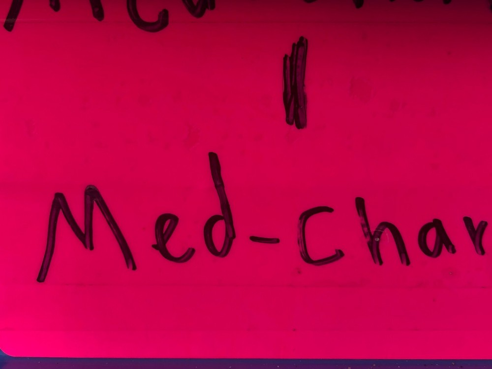 Elpac Power Systems MWA018009A Power Supply