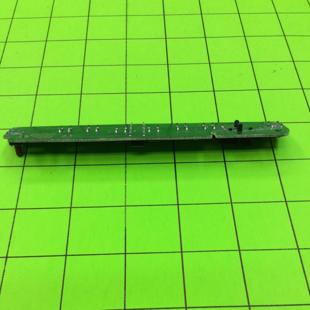 Directv D12-700 Cable Box Key Button Board 3111.173.40811