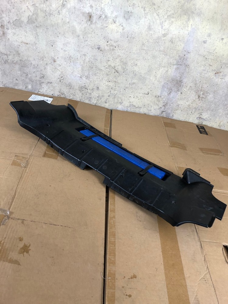 BMW Z4 E85 Warning Triangle and Tray 1095457