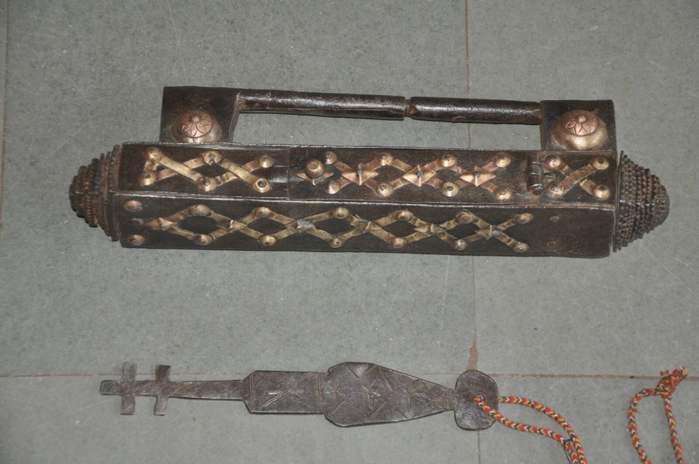 Vintage Iron Brass Fitted Big Long Solid Handcrafted Strip System Padlock