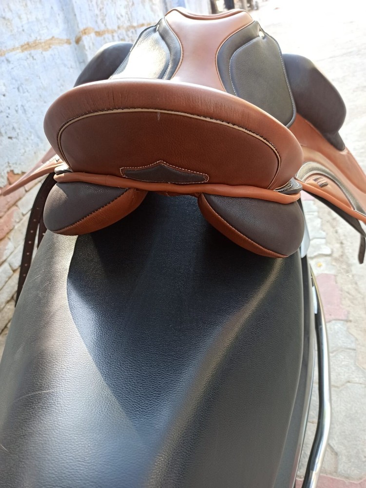 Leather Dressage Double Flap Saddle
