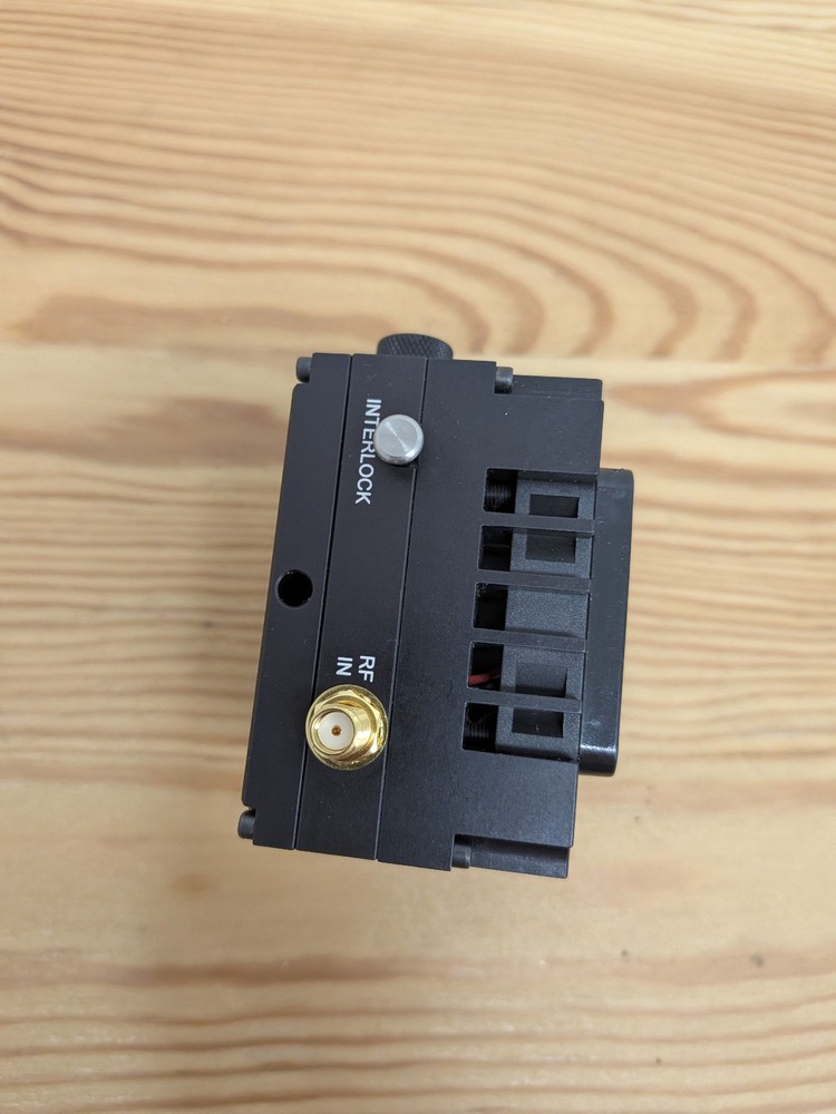 Thorlabs LDM9T/M laser mount with TEC and Controller