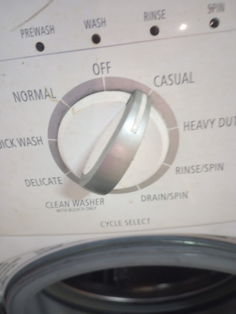 Whirlpool Thin Twin Stackable Electric Front-Loading Washer Dryer White