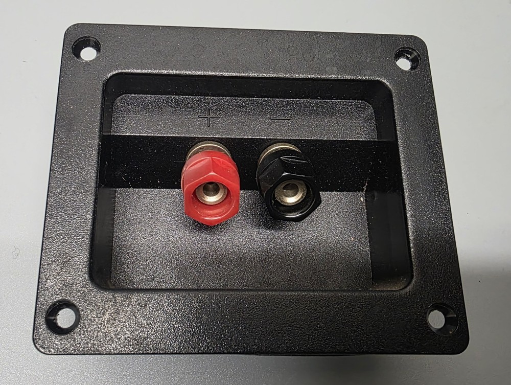 Speaker Terminal Angular 2 Pole Terminal Strip Red/Black Versengbar #K-492-03