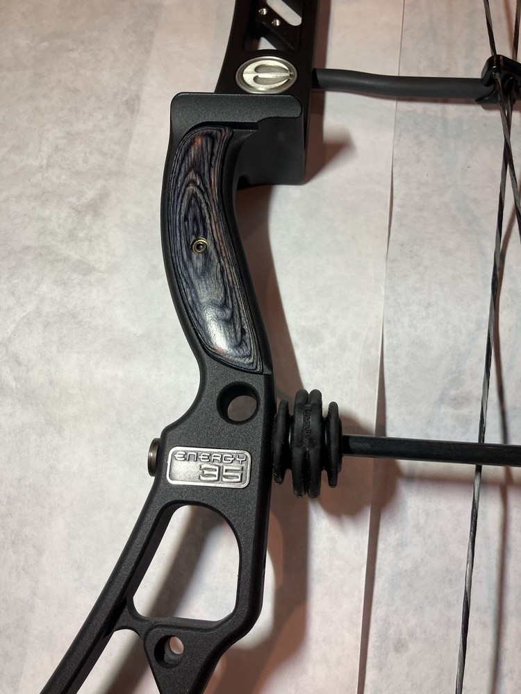 Elite Energy 35 Bow