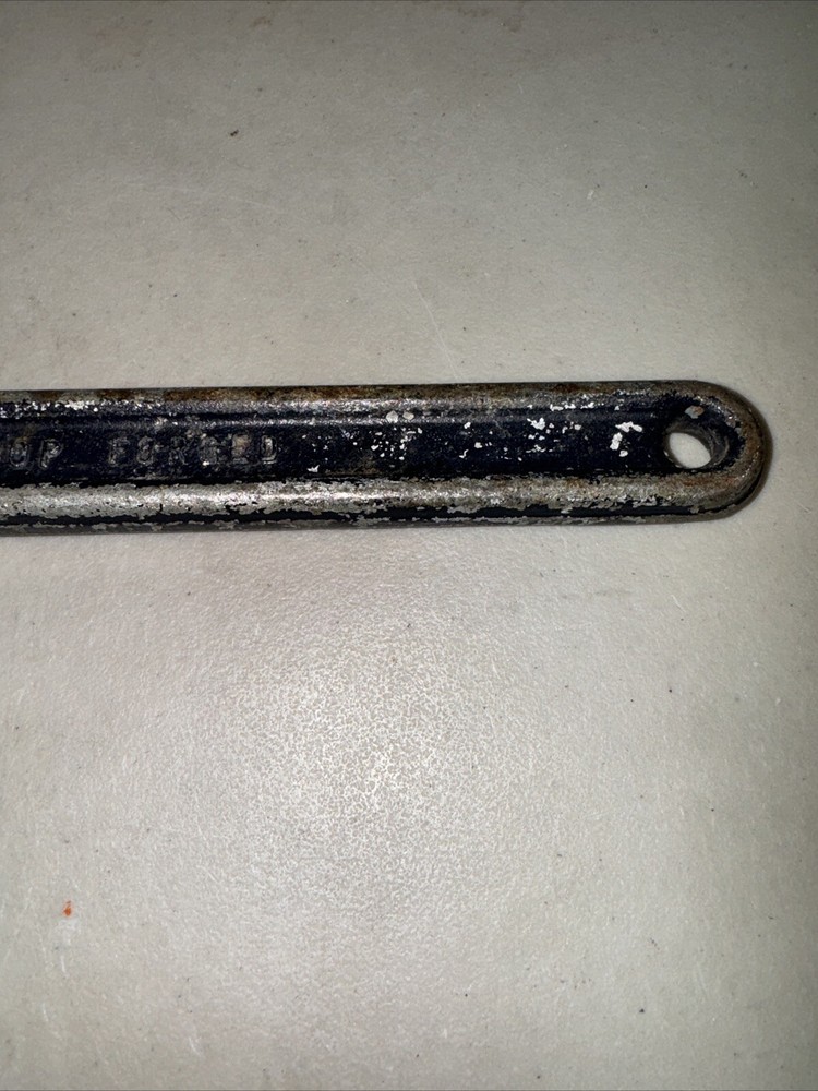 Vintage RED DIAMOND TOOL Adjustable Pipe Wrench 18"