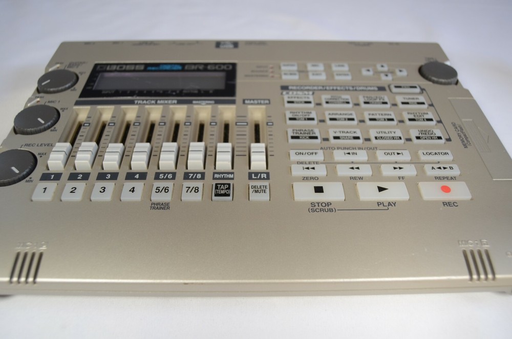 BOSS BR-600 Multi Track Digital Recorder 8 track