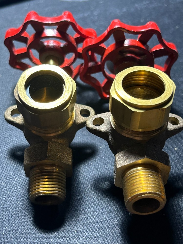 2 Ernst Flow Water Gauge Bronze Valves.1/2" Male Pipe Thread
