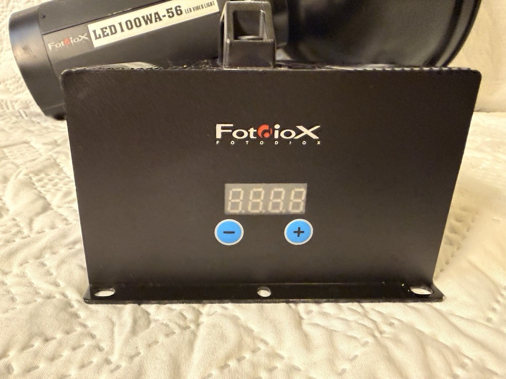 Fotodiox Pro LED100WB-56 Studio LED, High Daylight LED 5600K Studio Light Bundle