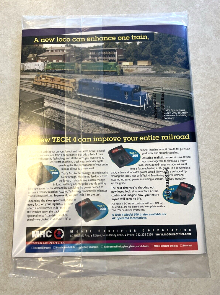 Model Railroader Magazine March 2004 New In Plastic