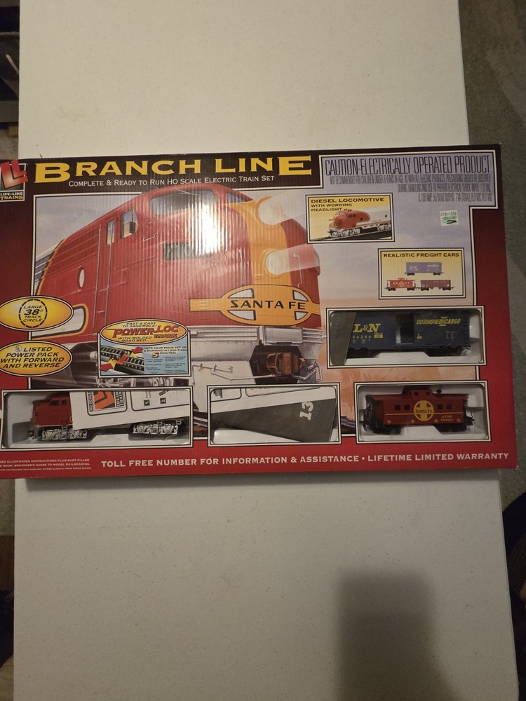 Vintage Branch Line Complete  Electronic Ho Scale Train Set