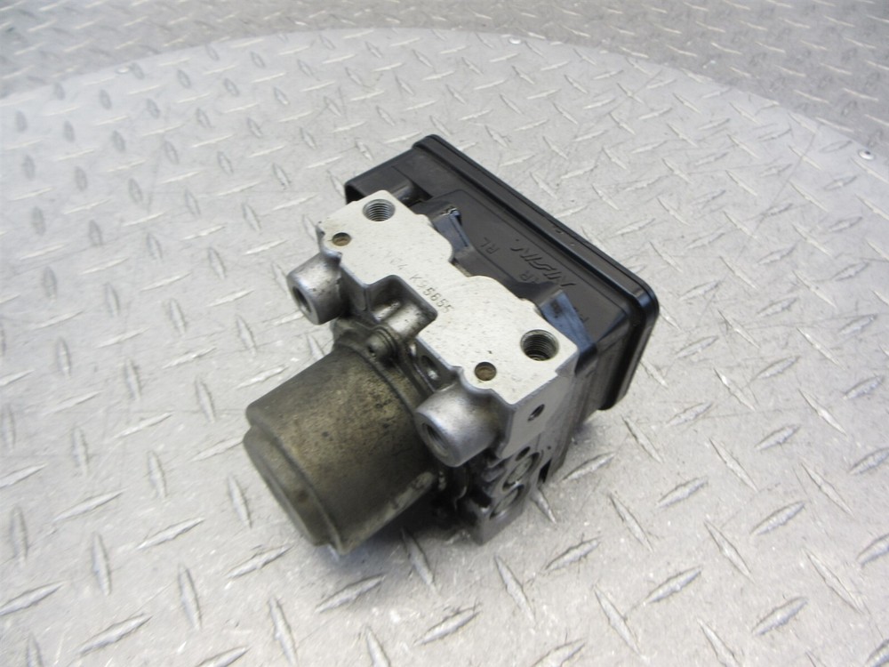 2013 09-20 Triumph Thunderbird Abs Brake Pump Module Unit