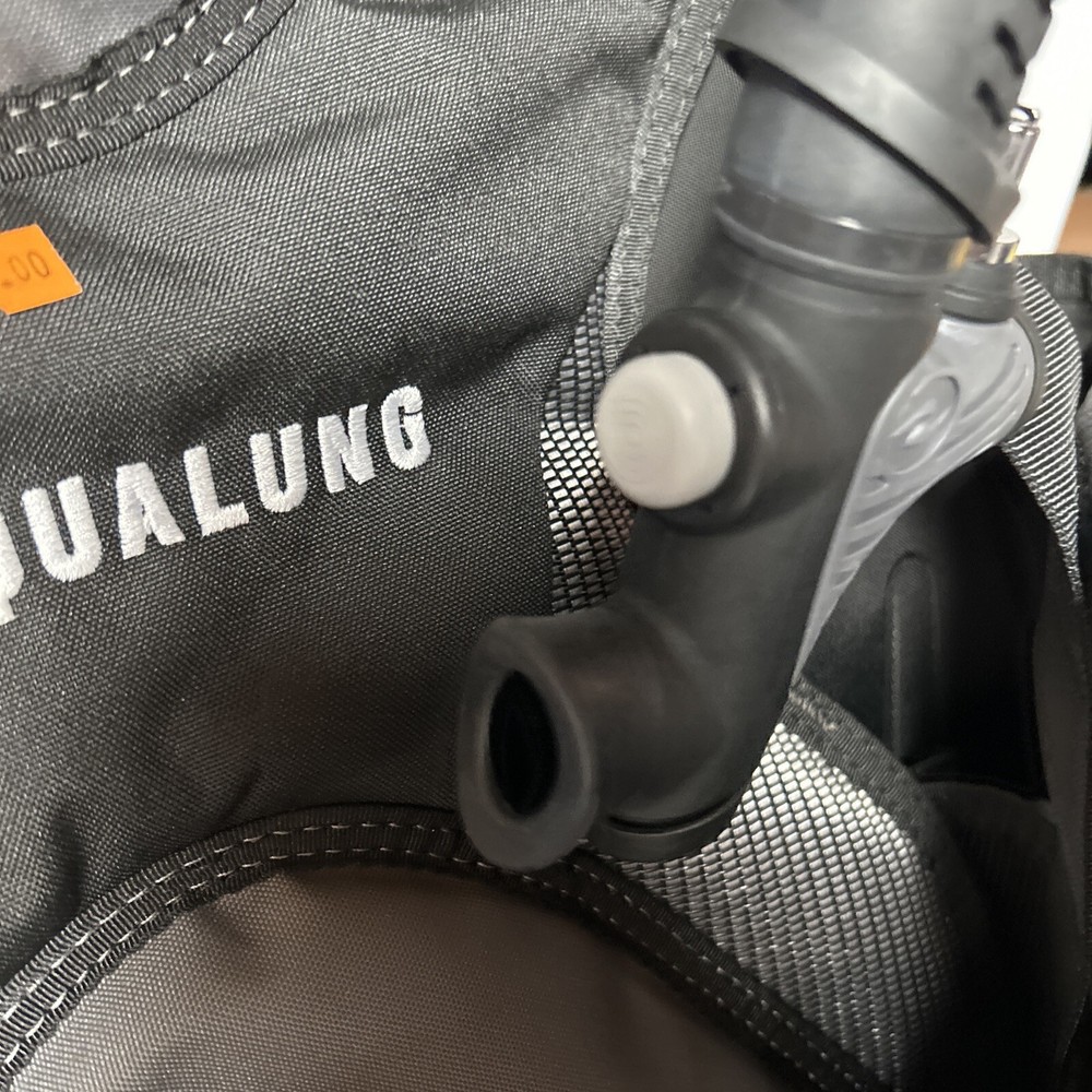 AquaLung Pro HD Womens BCD Black/Pink, Medium