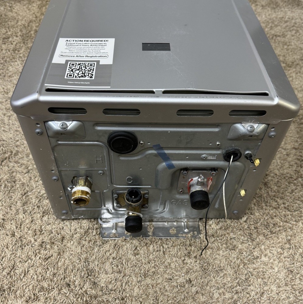 Rinnai RE160eP Outdoor Tankless Water Heater Propane Gas 160K BTU Untested Q