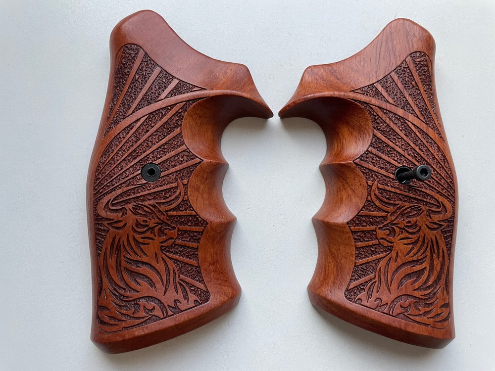 Cool remade handle Grips For Taurus Medium/Large Frame Square Butt .357 Hardwood