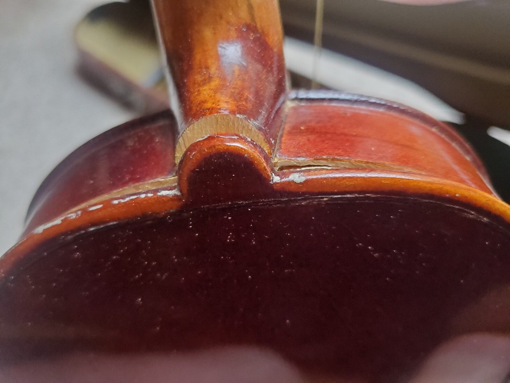 nice old 3/4 Violin violon with a loose neck!