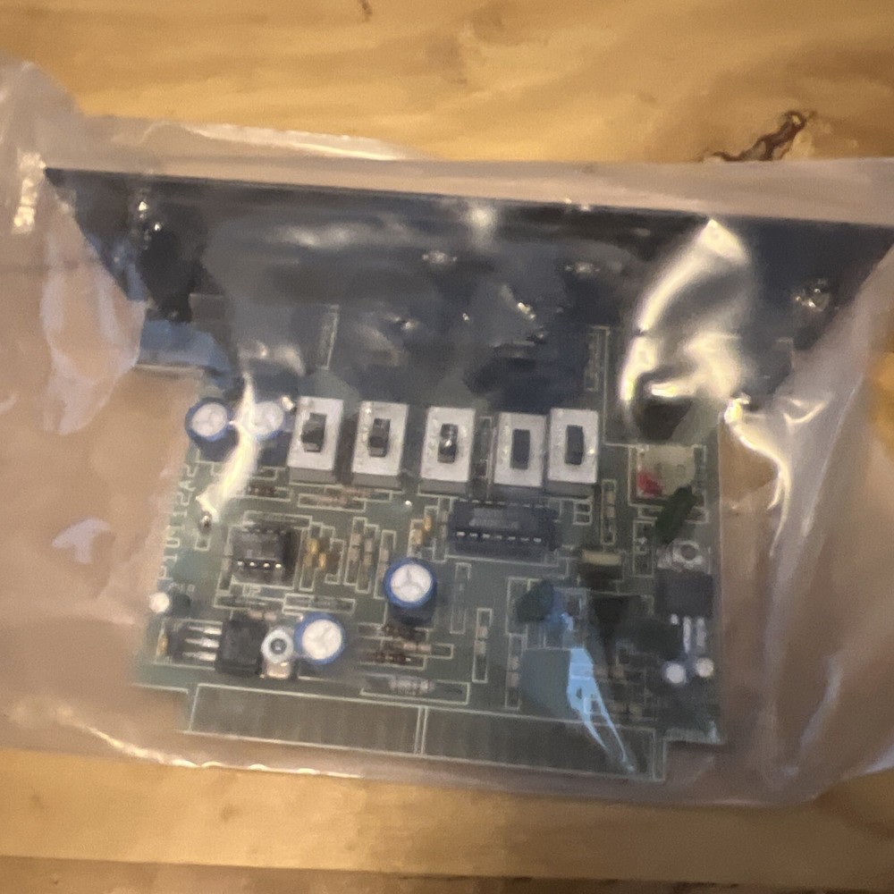 Crown P.I.P.-XOV Programmable Input Processor Crossover NOS