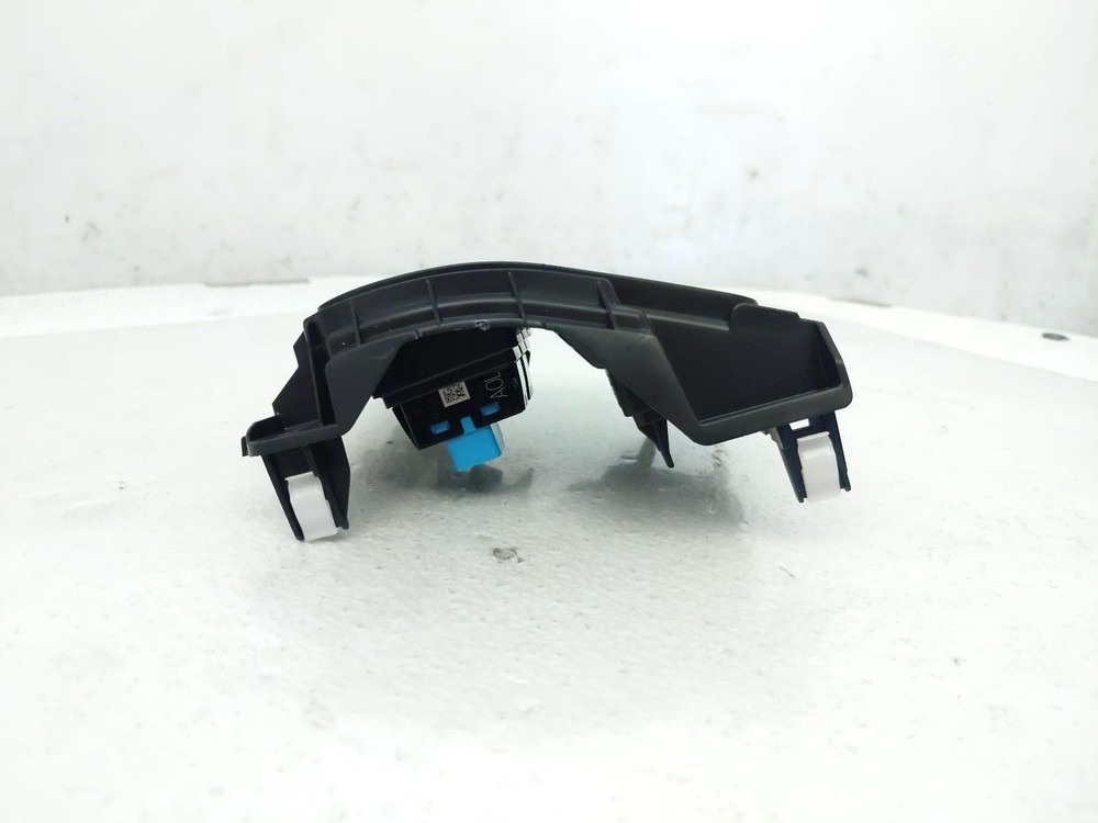 2020-2021 Honda Cr-V Driver Dashboard Switch Control Panel 35560-Tla-A01