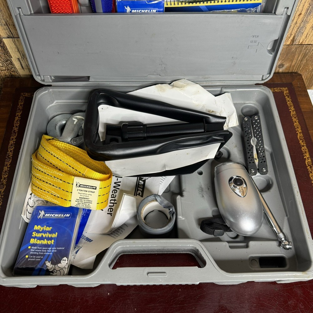 MICHELIN Emergency Roadside Kit - Incomplete