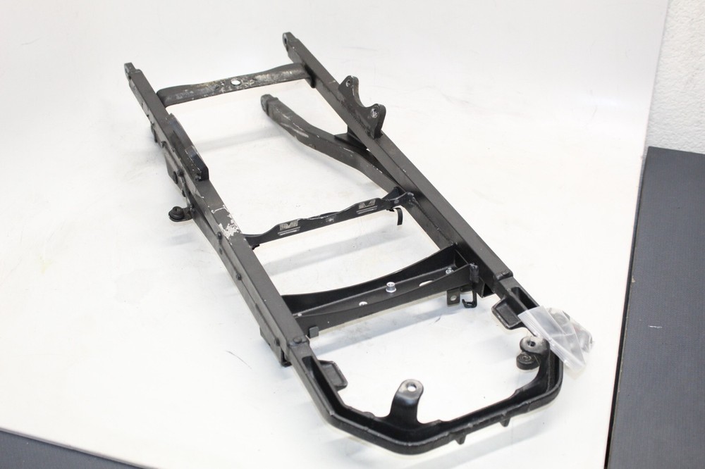 2004 KAWASAKI NINJA ZX10R SUBFRAME