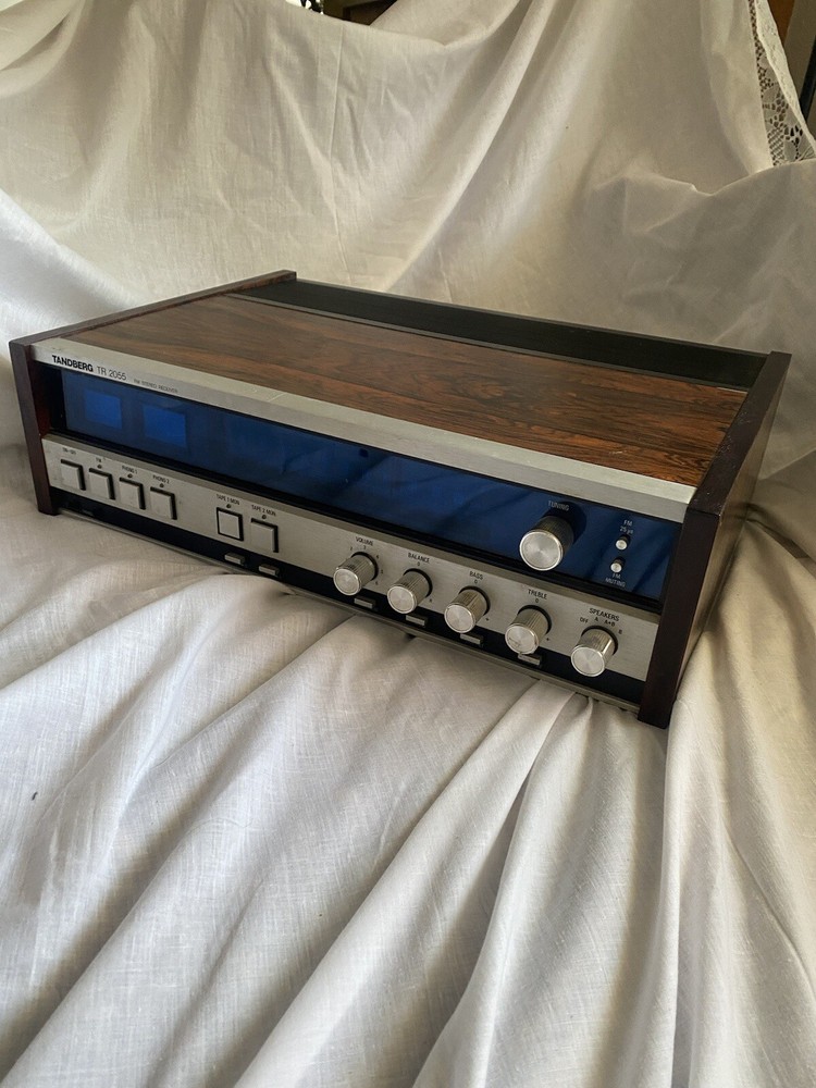 Tandberg TR 2055 FM Stereo Receiver