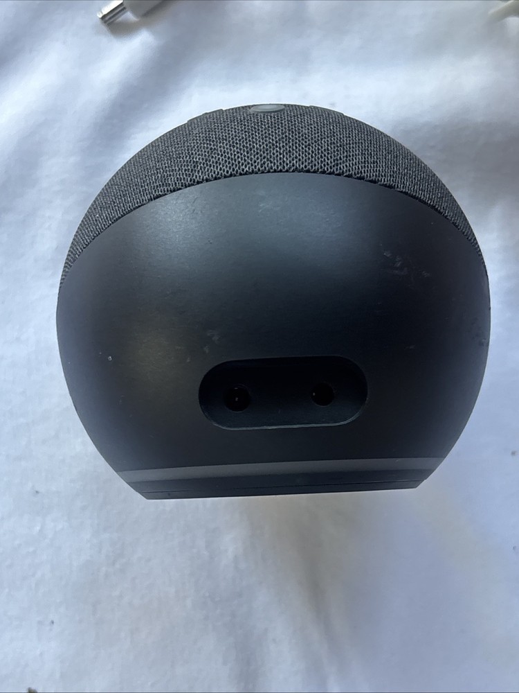 Amazon Echo Dot 4th Gen Smart Speaker Charcoal Model B7W64E with Charger