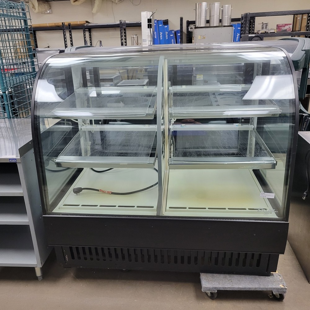 Display Case USED 48" Room Temperature TRUE TCGDZ-50