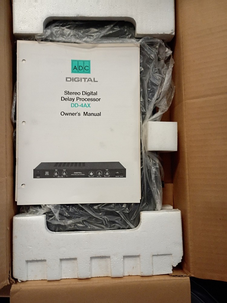 ADC DD-4AX Stereo Digital Delay Processor COMPLETE IN BOX, POWERS ON LOOKS GOOD