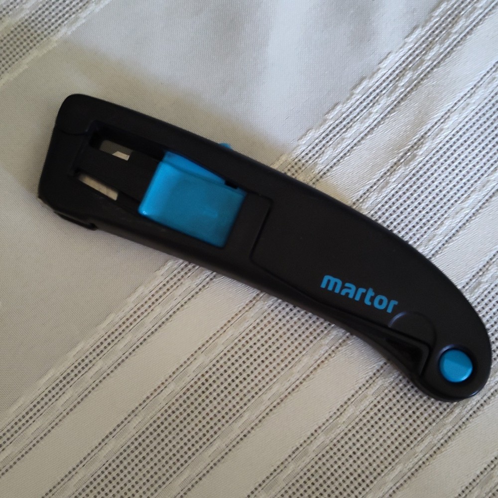Martor Safety Box Cutter Black Blue