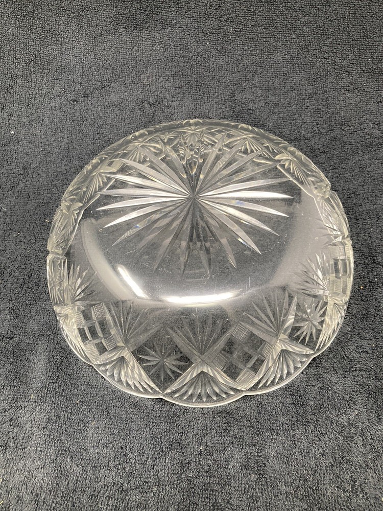 Prescut pattern glass crystal bowl