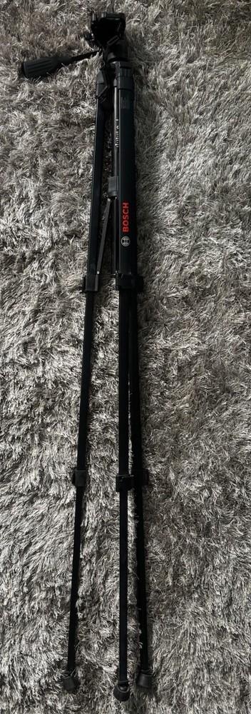 Bosch Tripod Black with Handle and Level Bubble