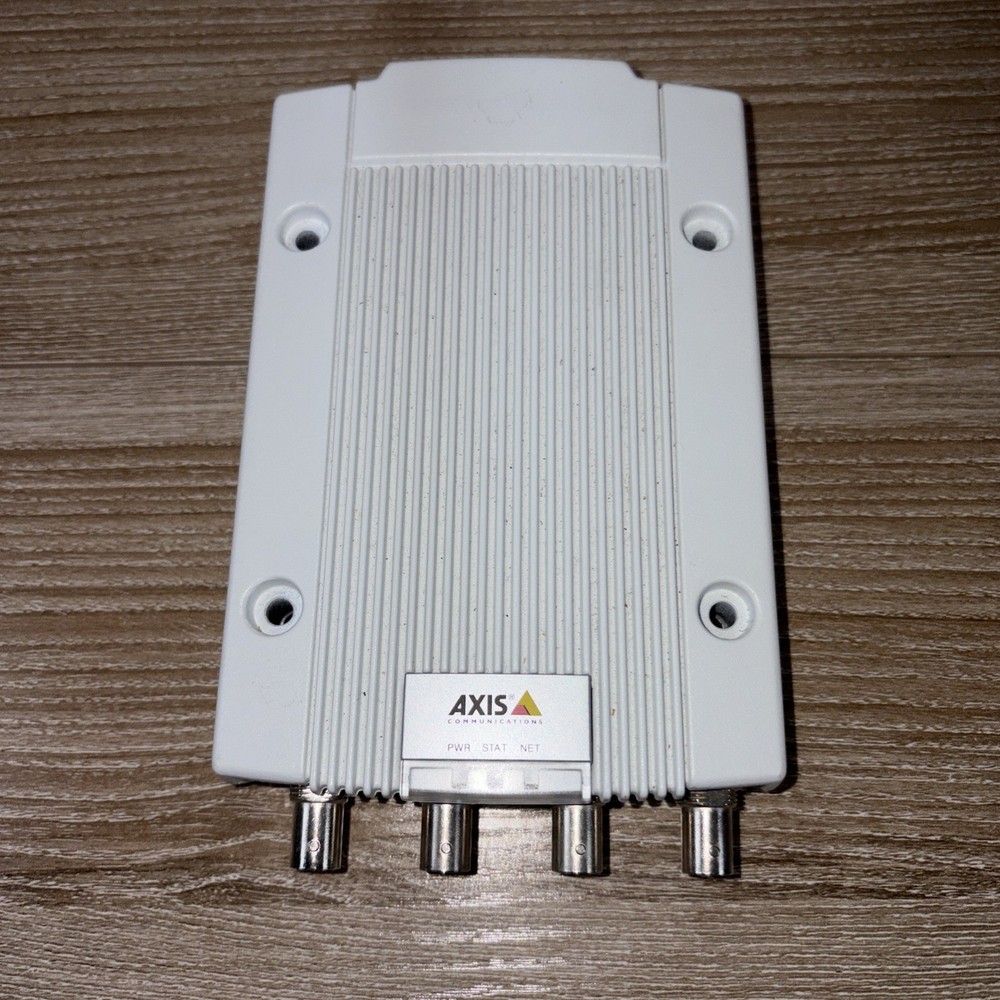 Axis Communications M7014 4 Port 0415-001-01b Vs