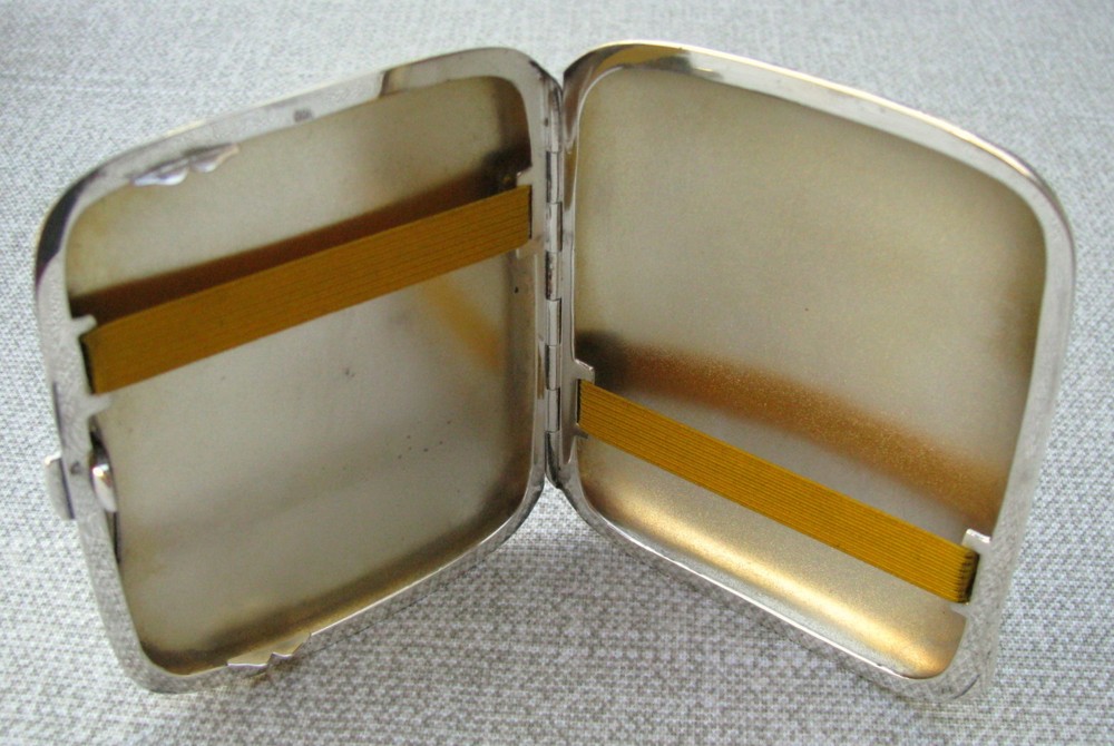 PRISTINE MINT ENGRAVED SILVER HAND PAINTED PORCELAIN CIGARETTE CHEROOT CASE 1910