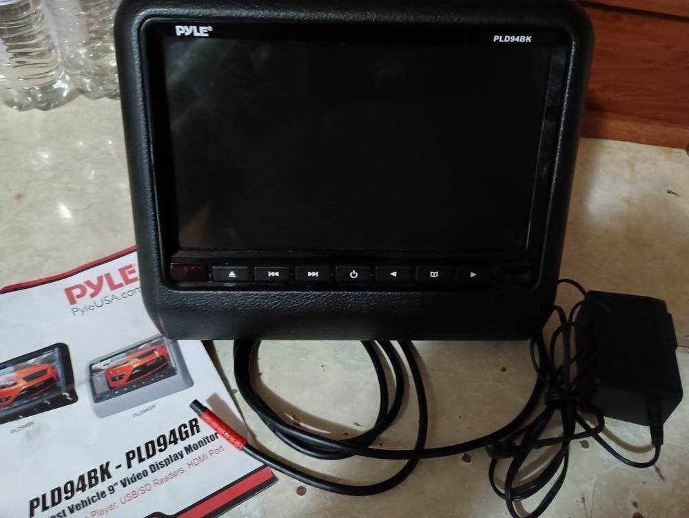 Pyle Headrest Display Monitor Model: PLD94BK