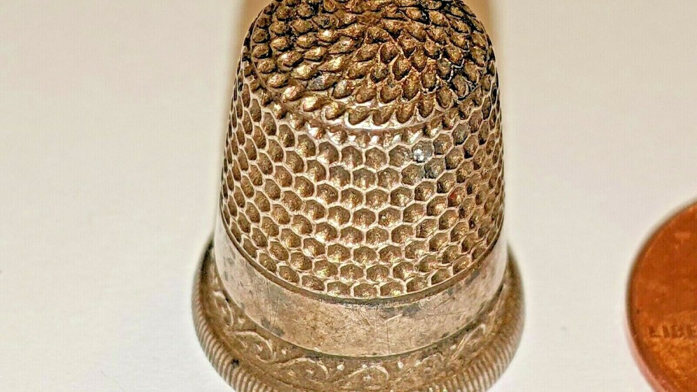 Waite Thresher Sterling Silver Thimble